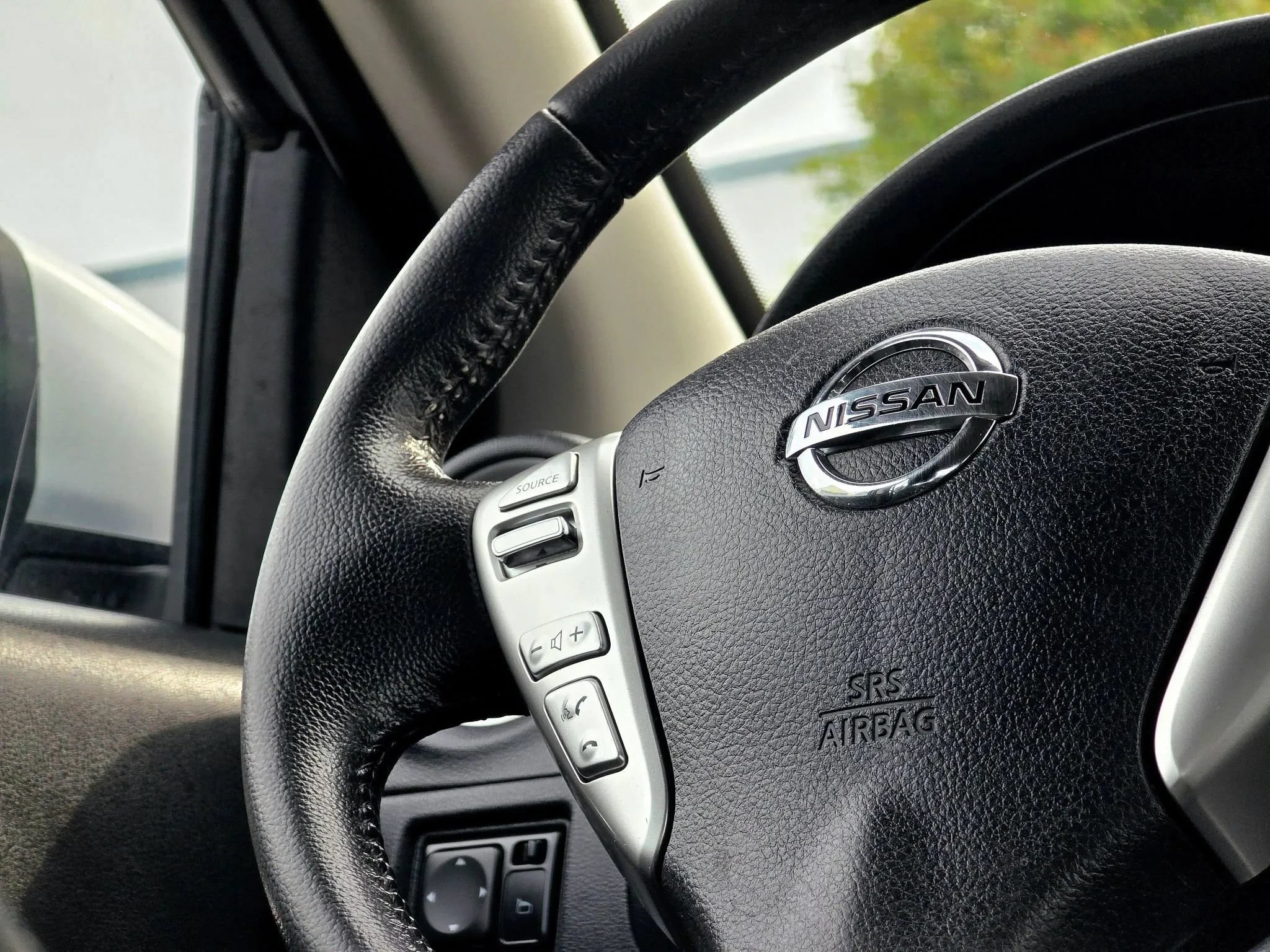 Used 2018 Nissan Versa SV w/ SV Special Edition Package FWD image 22