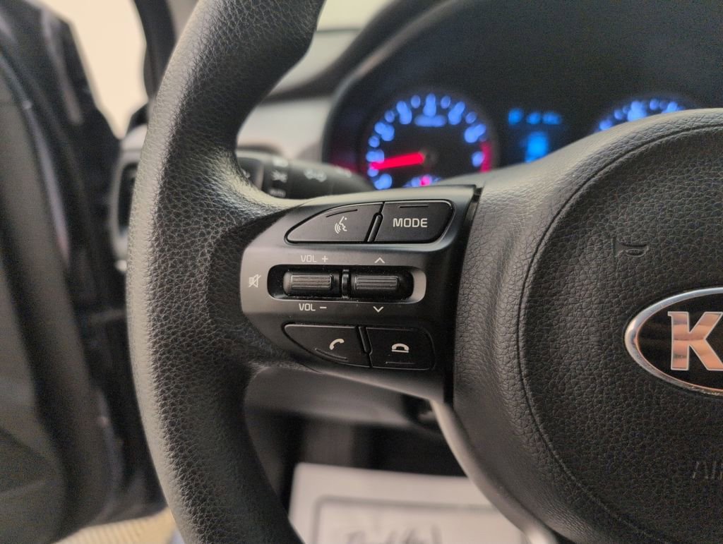 Used 2019 Kia Rio S w/ Technology Package image 40