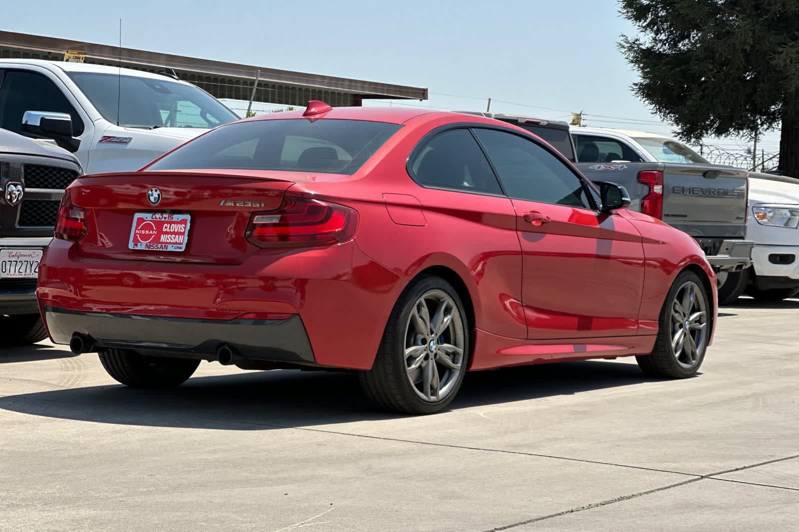 Used 2015 BMW M235i Coupe w/ Premium Package RWD image 3