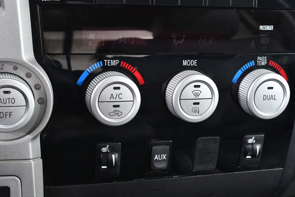 Used 2008 Toyota Tundra Limited image 31