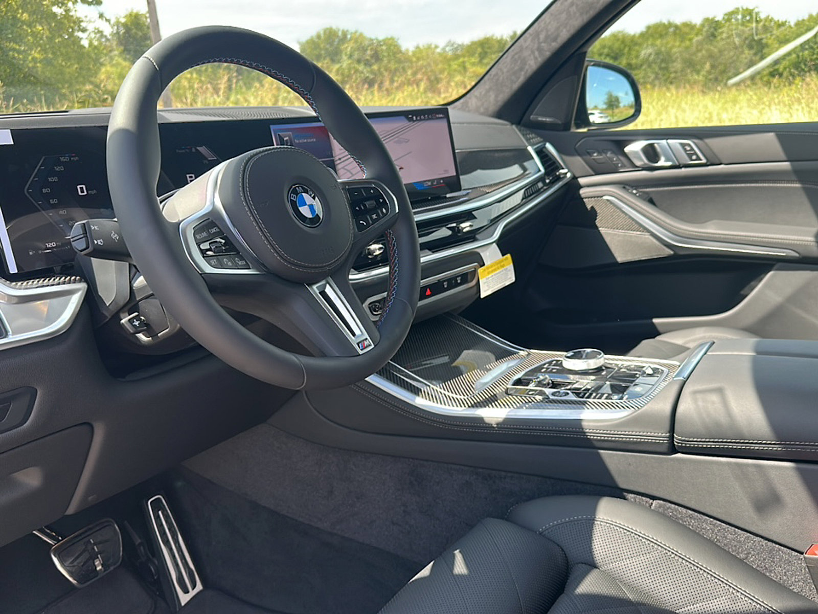 New 2026 BMW X5 M60i image 9