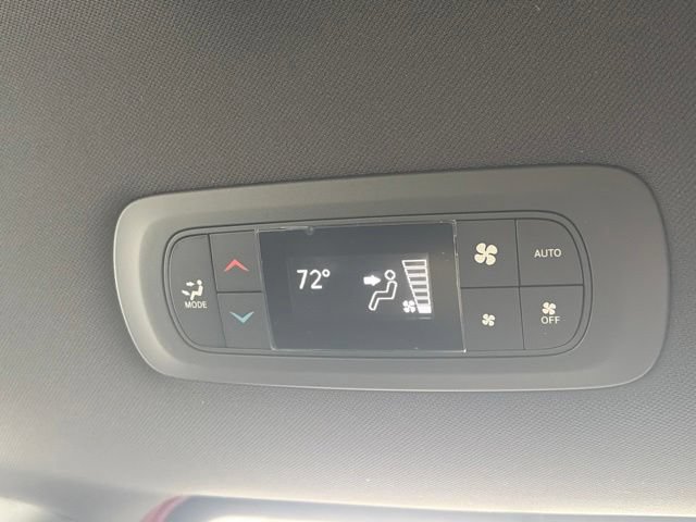 New 2027 Chrysler Pacifica Select AWD/4WD image 22