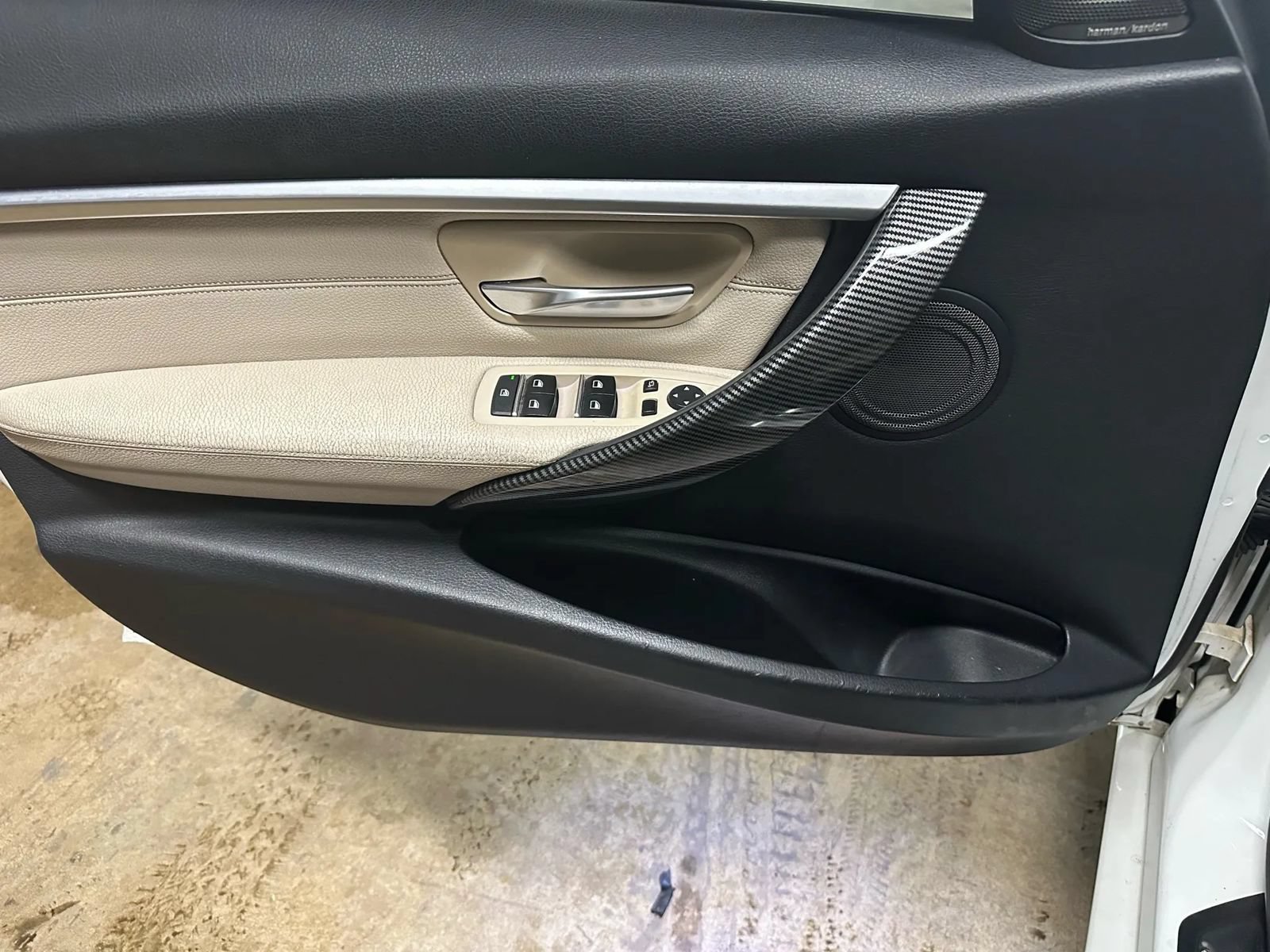 Used 2016 BMW 328i Sedan RWD image 16