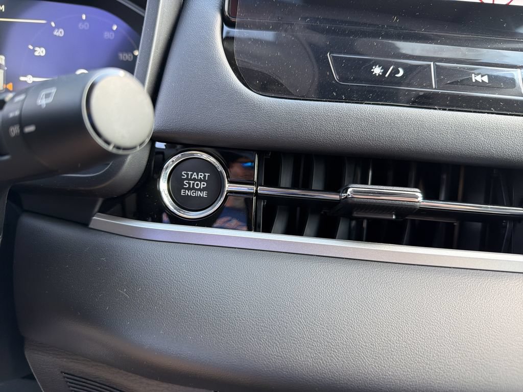 New 2026 Mitsubishi Outlander SEL AWD/4WD image 24