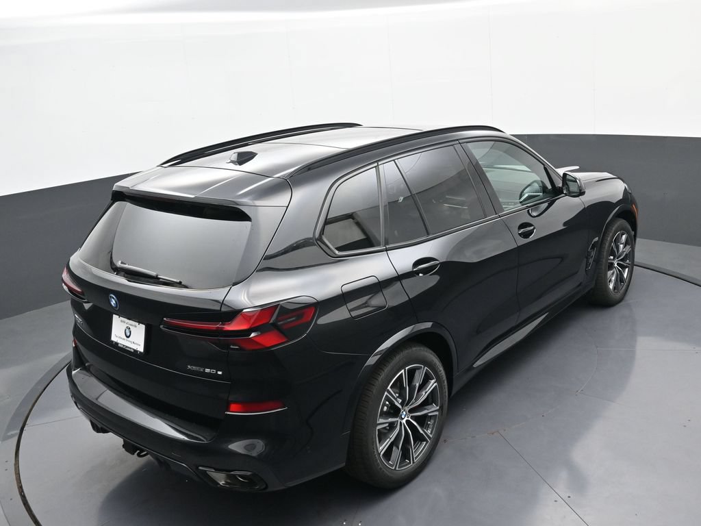 New 2026 BMW X5 xDrive50e w/ M Sport Package AWD/4WD image 36