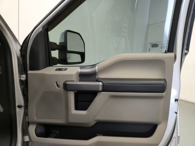 Used 2018 Ford F250 XLT w/ XLT Premium Package AWD/4WD image 35