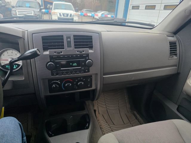 Used 2006 Dodge Dakota SLT w/ Trailer Tow Group image 13