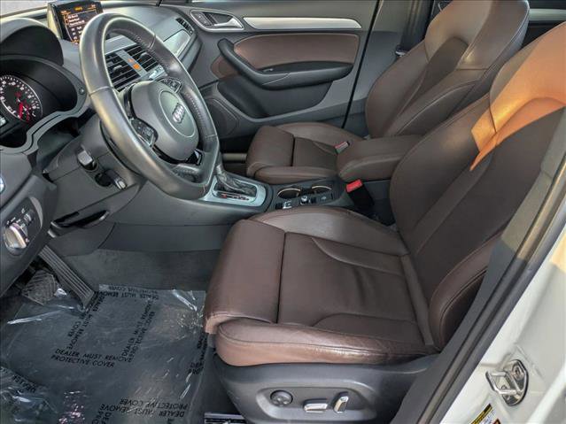 Used 2018 Audi Q3 2.0T Premium Plus w/ Premium Plus Package image 17