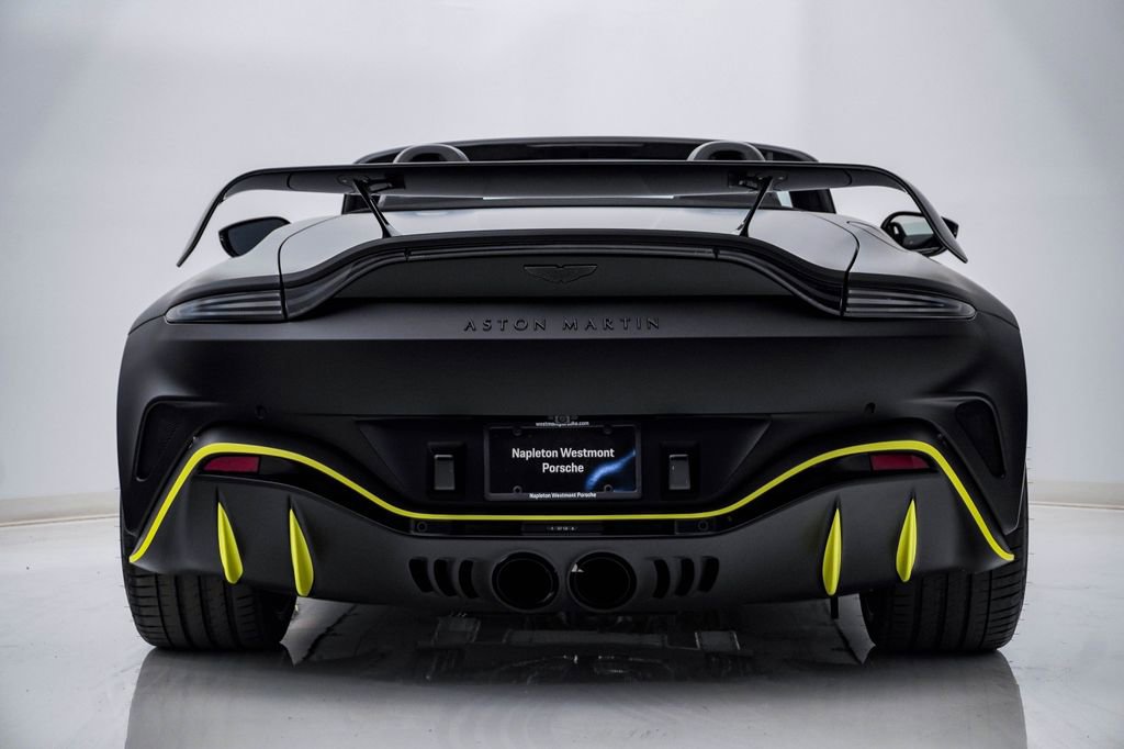 Used 2023 Aston Martin V12 Vantage Roadster image 11