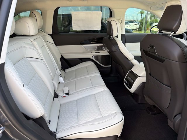 New 2026 Lincoln Nautilus Black Label w/ Jet Appearance Package AWD/4WD image 22