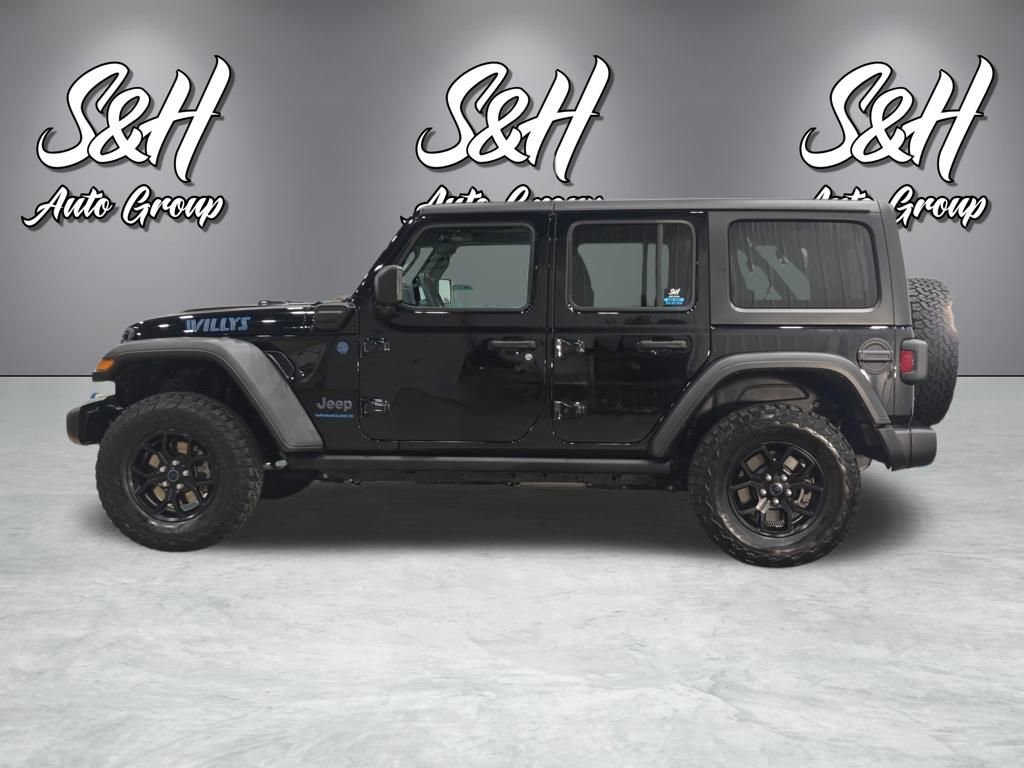 Used 2024 Jeep Wrangler Unlimited image 17
