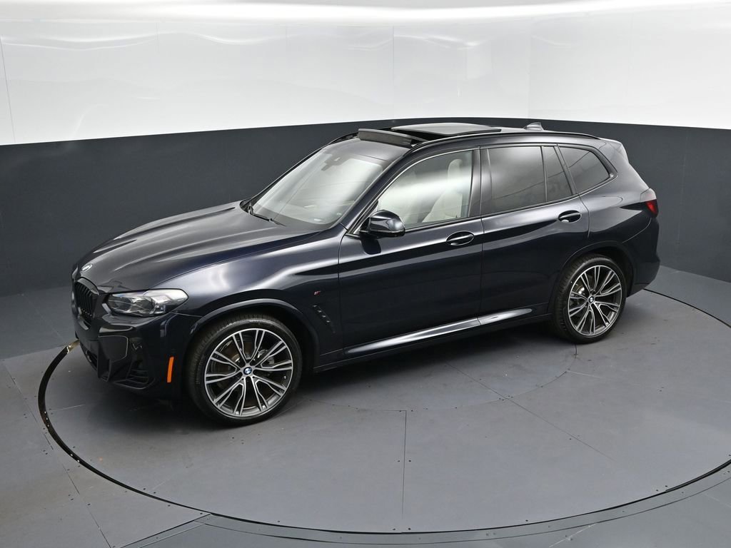 Certified 2024 BMW X3 sDrive30i w/ Premium Package image 1