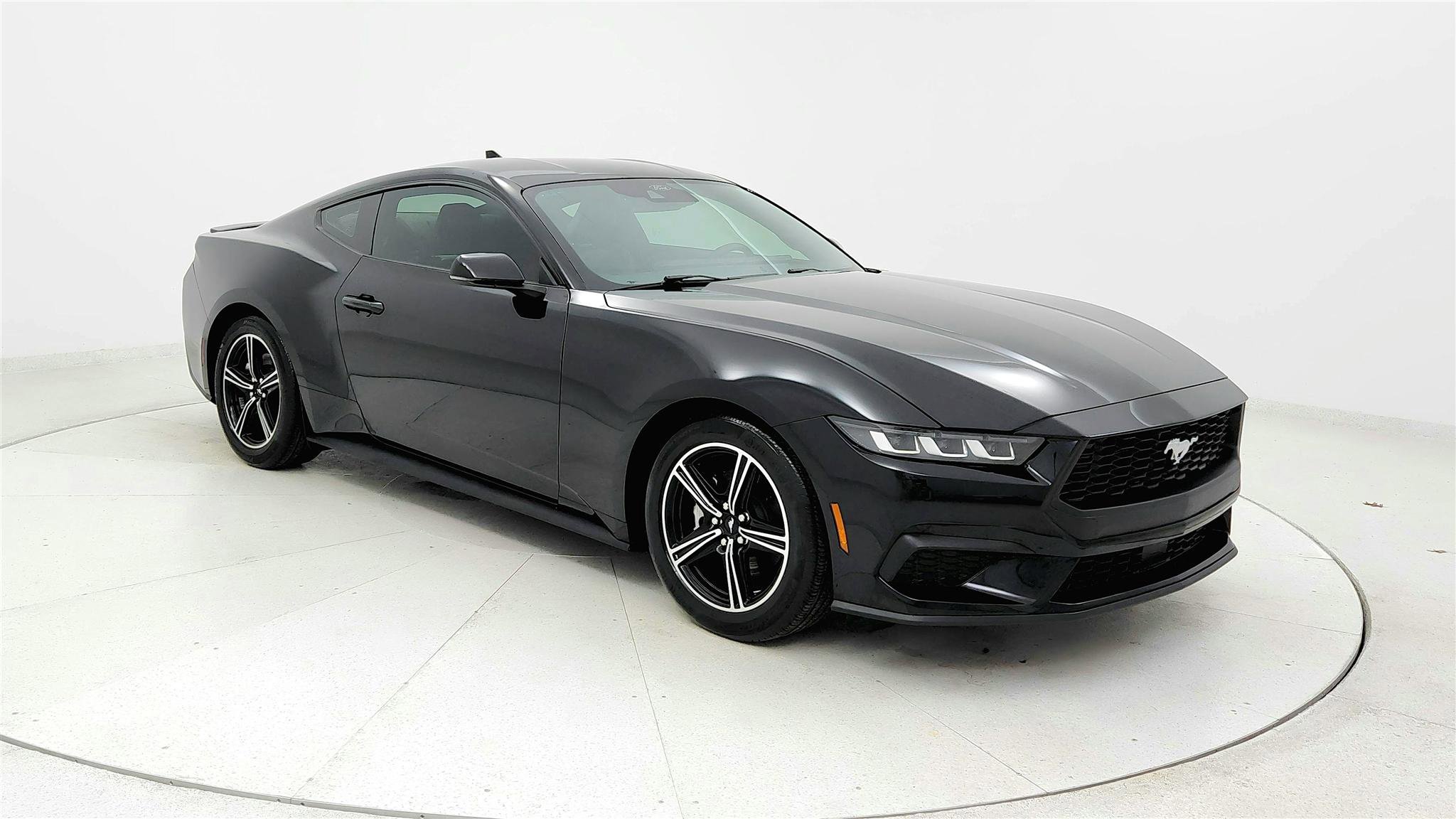 Used 2024 Ford Mustang Premium image 7