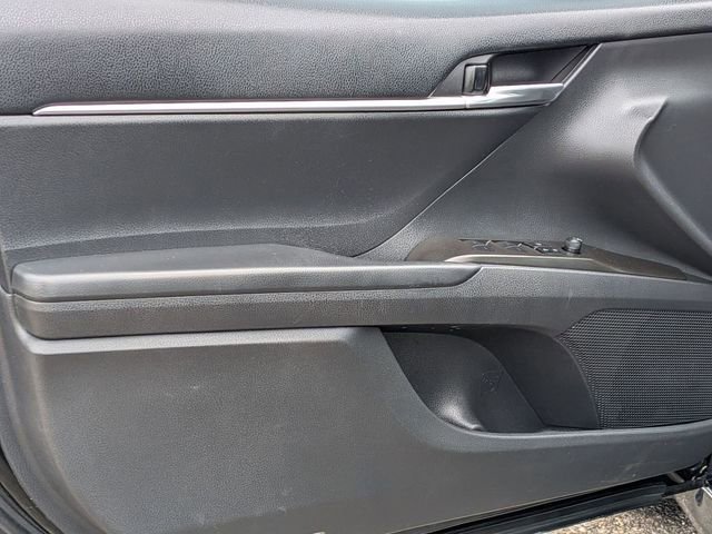 Used 2024 Toyota Camry LE w/ Convenience Package image 14