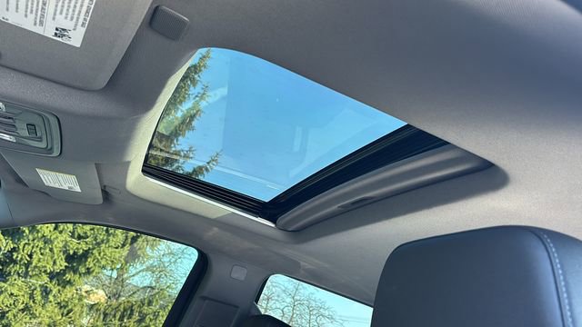 Used 2024 Chevrolet Silverado 1500 LT Trail Boss w/ LT Trail Boss Premium Package image 11