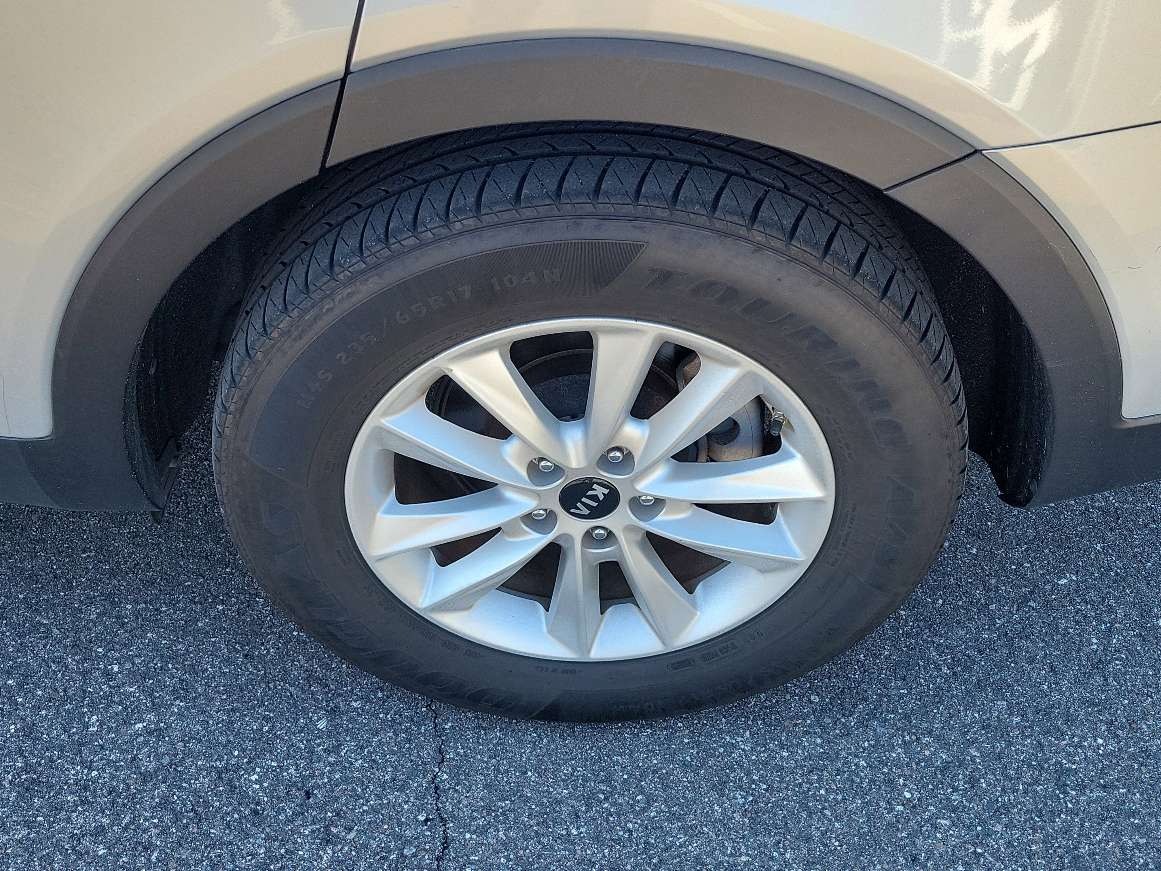 Used 2020 Kia Sorento AWD V6 image 37