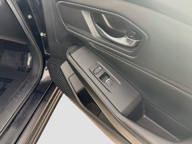 Used 2024 Honda Accord Sport image 30