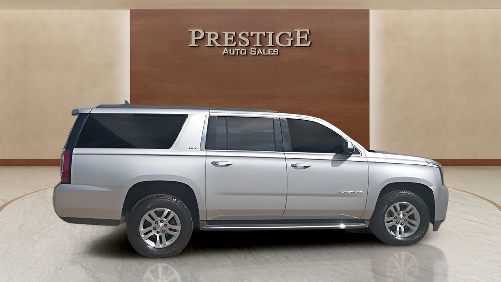 Used 2018 GMC Yukon XL SLT w/ Open Road Package AWD/4WD image 19