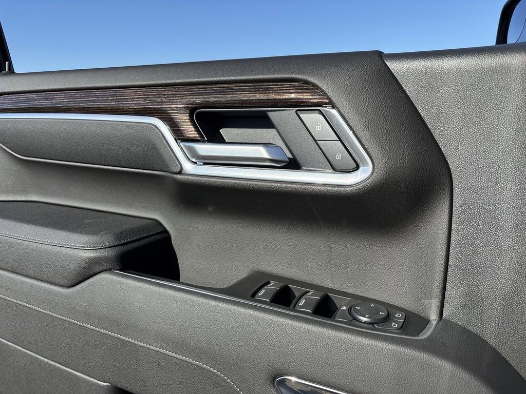 New 2026 GMC Sierra 1500 Elevation image 23