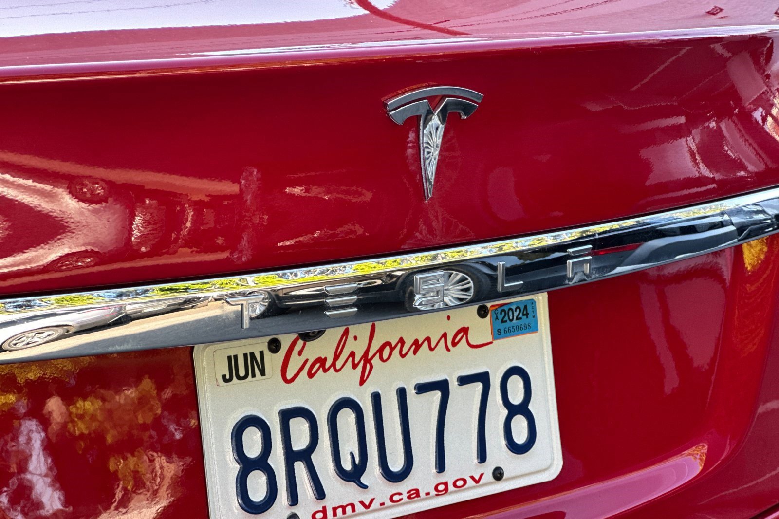 Used 2020 Tesla Model S Long Range Plus image 14