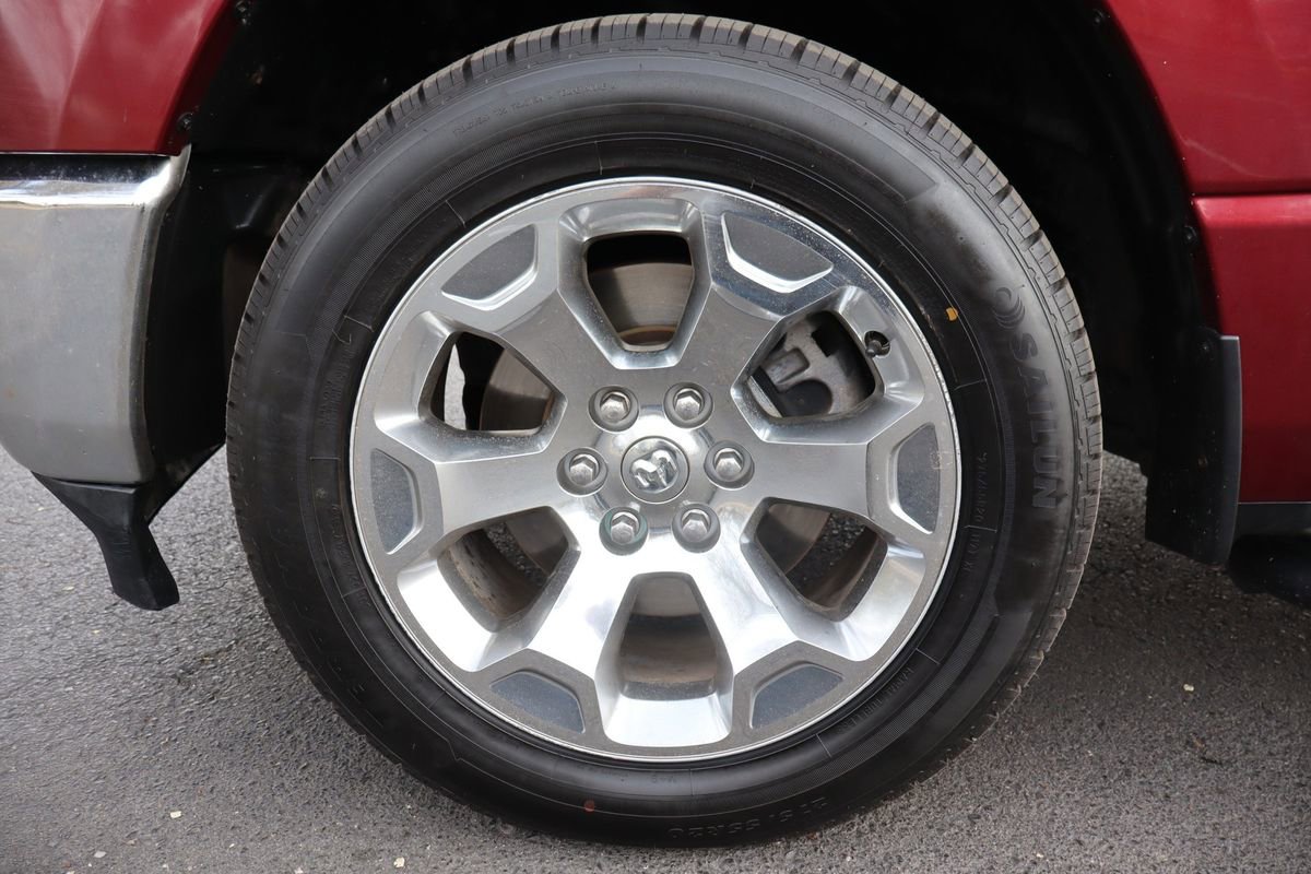 Used 2019 RAM 1500 Big Horn AWD/4WD image 40
