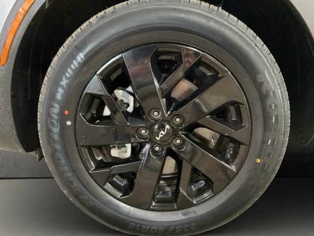 Used 2023 Kia Sorento S AWD/4WD image 14