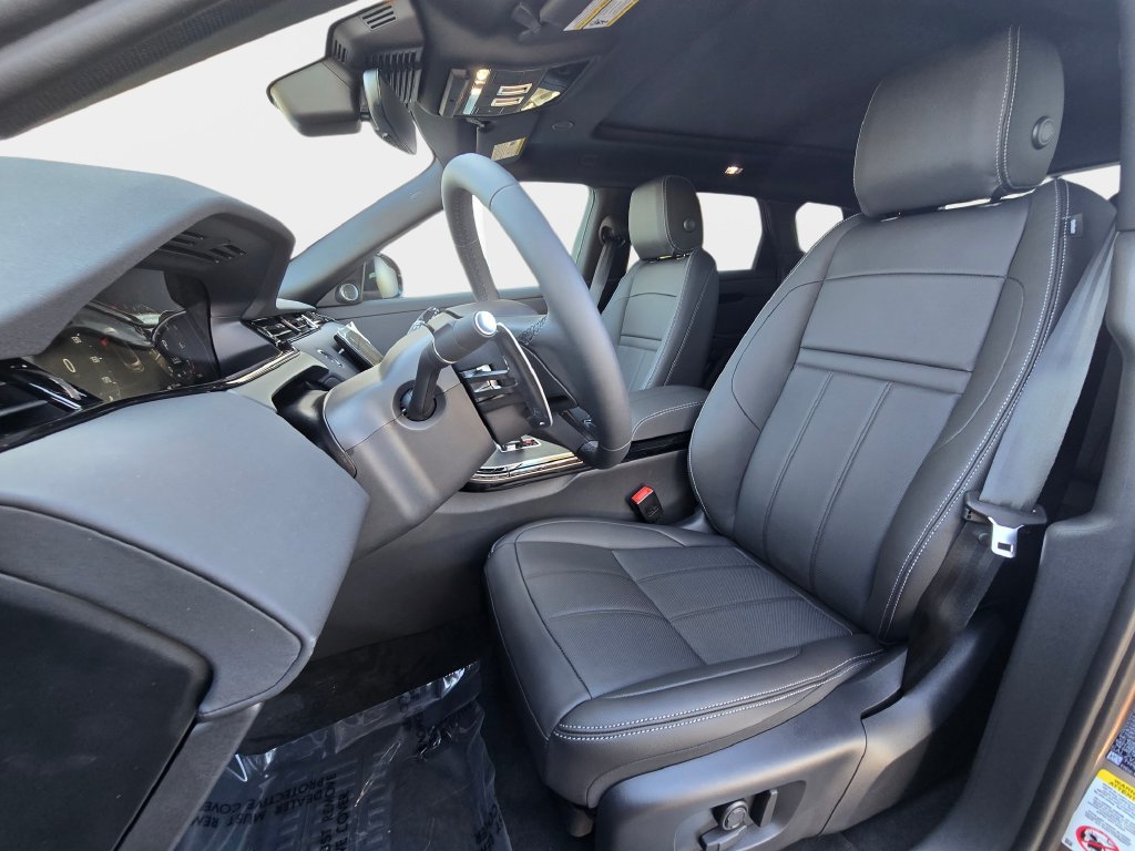 New 2026 Land Rover Range Rover Evoque Hoxton AWD/4WD image 15