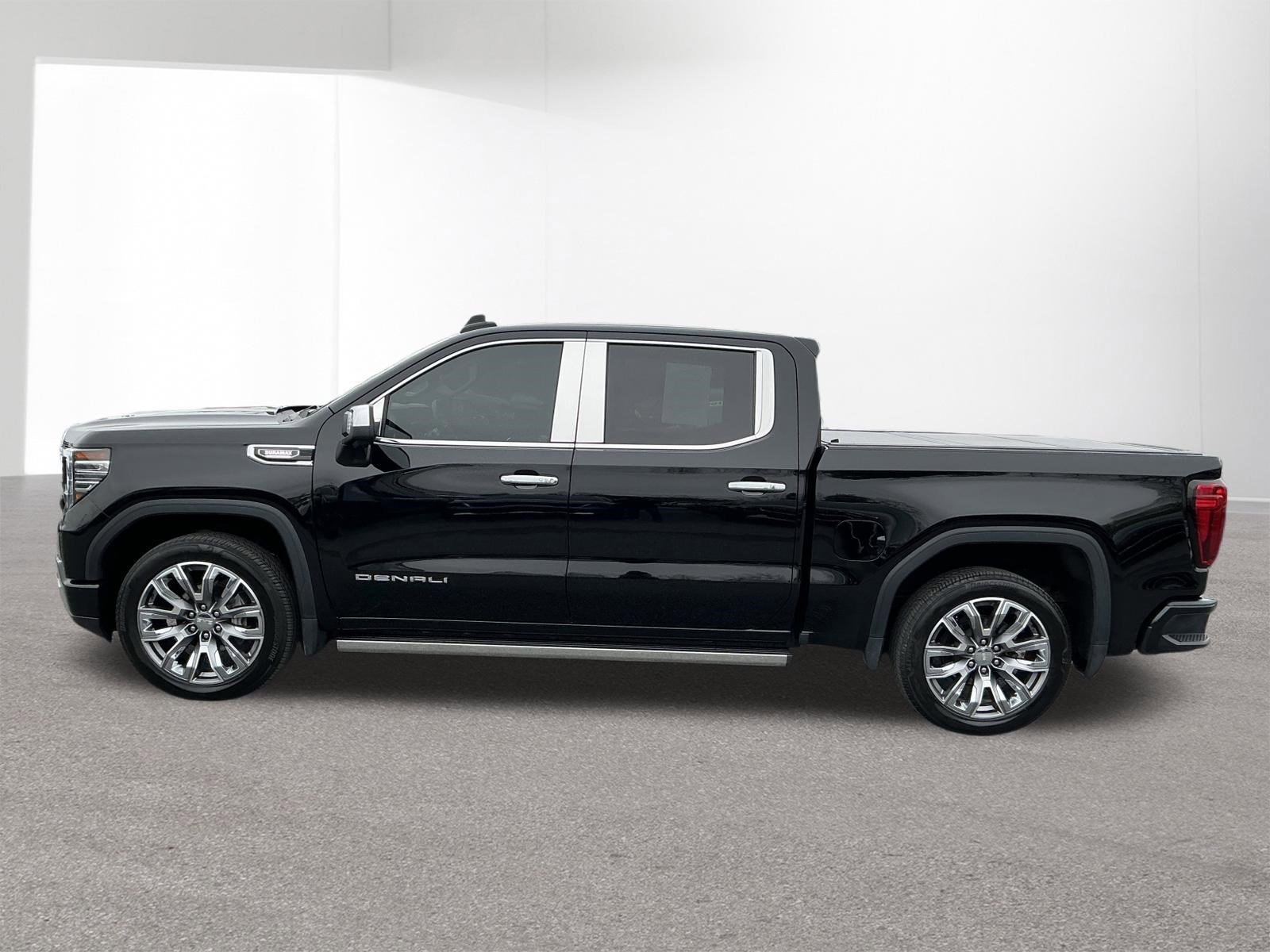 Used 2023 GMC Sierra 1500 Denali w/ Denali Reserve Package AWD/4WD image 6