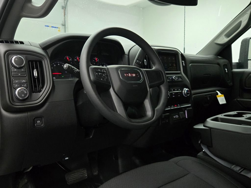 New 2026 GMC Sierra 3500 Pro image 18