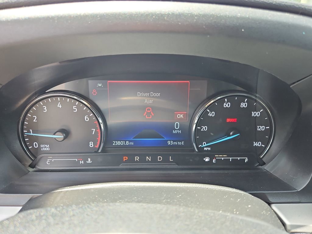 Used 2022 Ford Explorer XLT image 18