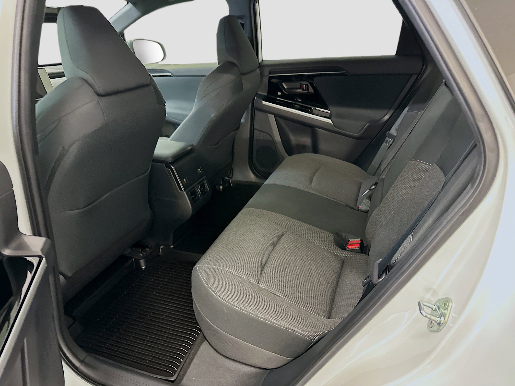 Used 2023 Subaru Solterra AWD image 29