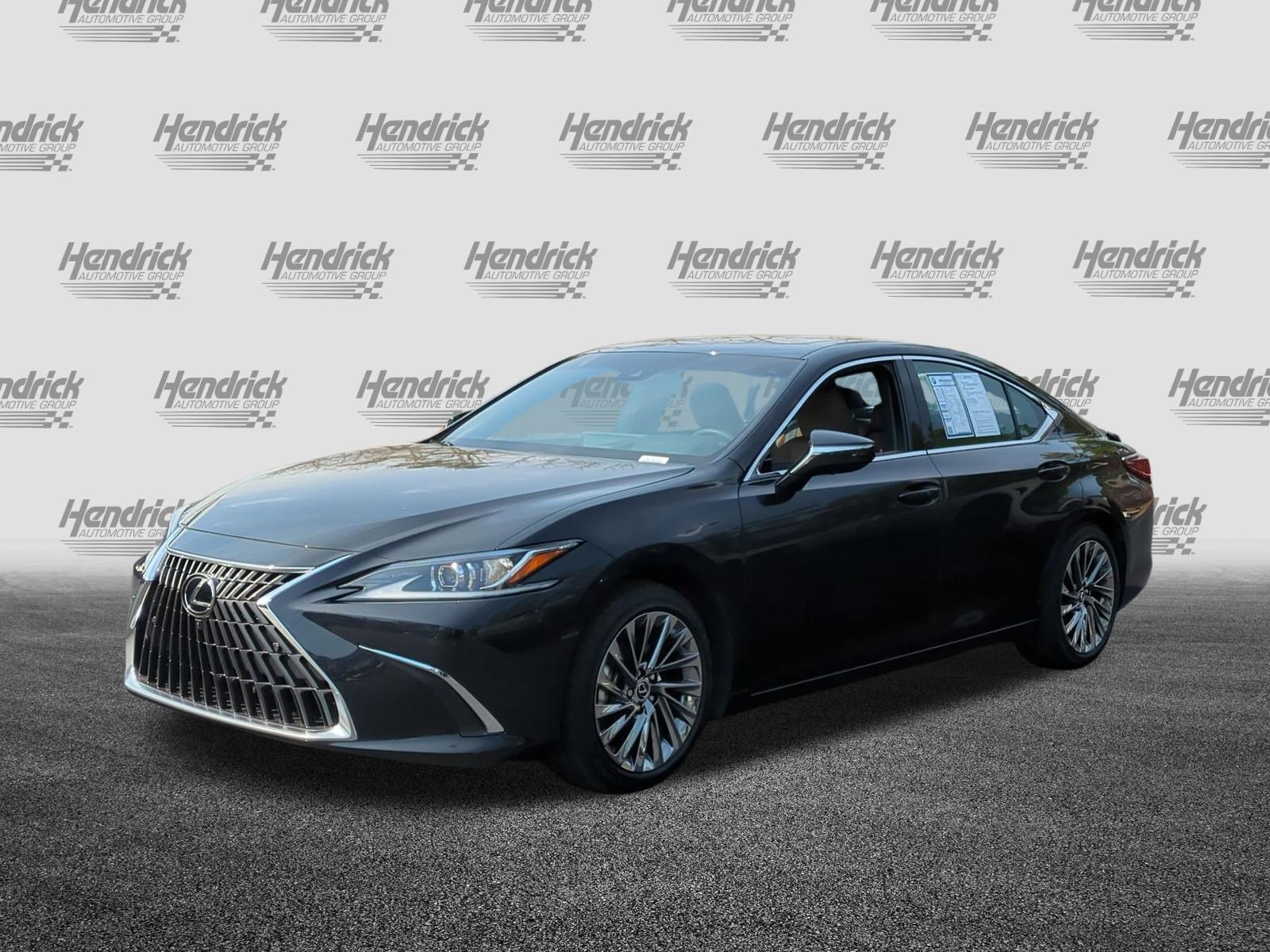 Used 2024 Lexus ES 300h w/ Technology Package image 5