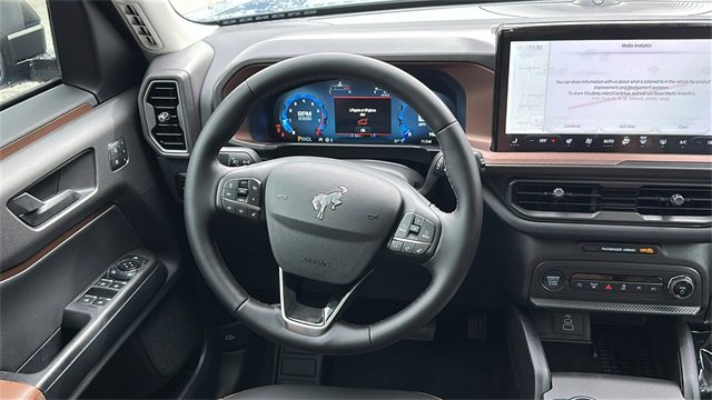 New 2025 Ford Bronco Sport Outer Banks w/ Outer Banks Tech Package+ image 23