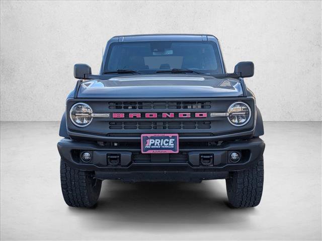 Used 2022 Ford Bronco Black Diamond image 2