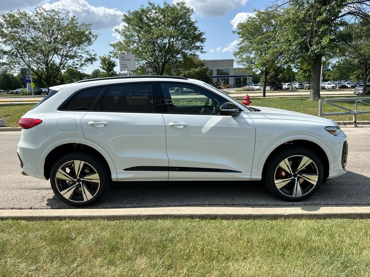 New 2026 Audi SQ5 Premium Plus AWD/4WD image 38