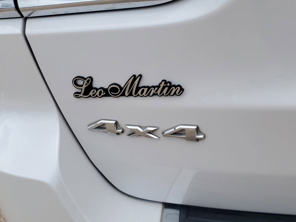 Used 2017 Jeep Grand Cherokee Overland AWD/4WD image 6