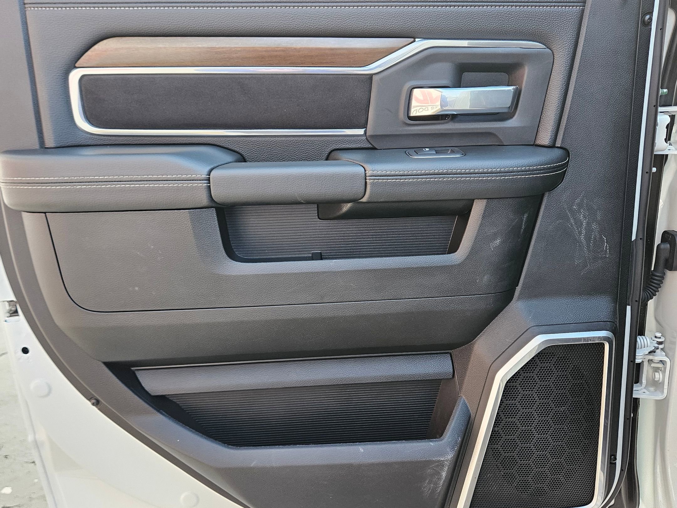 Used 2024 RAM 2500 Laramie image 22