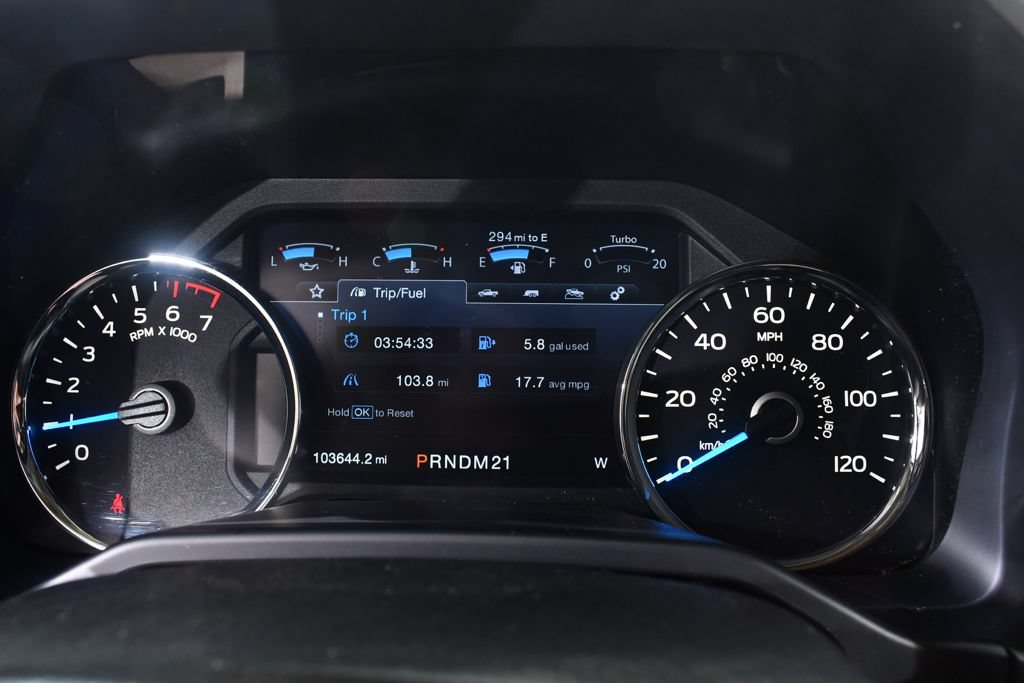 Used 2015 Ford F150 Lariat w/ Equipment Group 502A Luxury AWD/4WD image 26