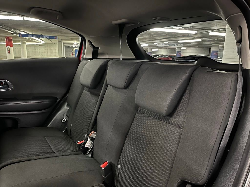 Used 2017 Honda HR-V EX image 16