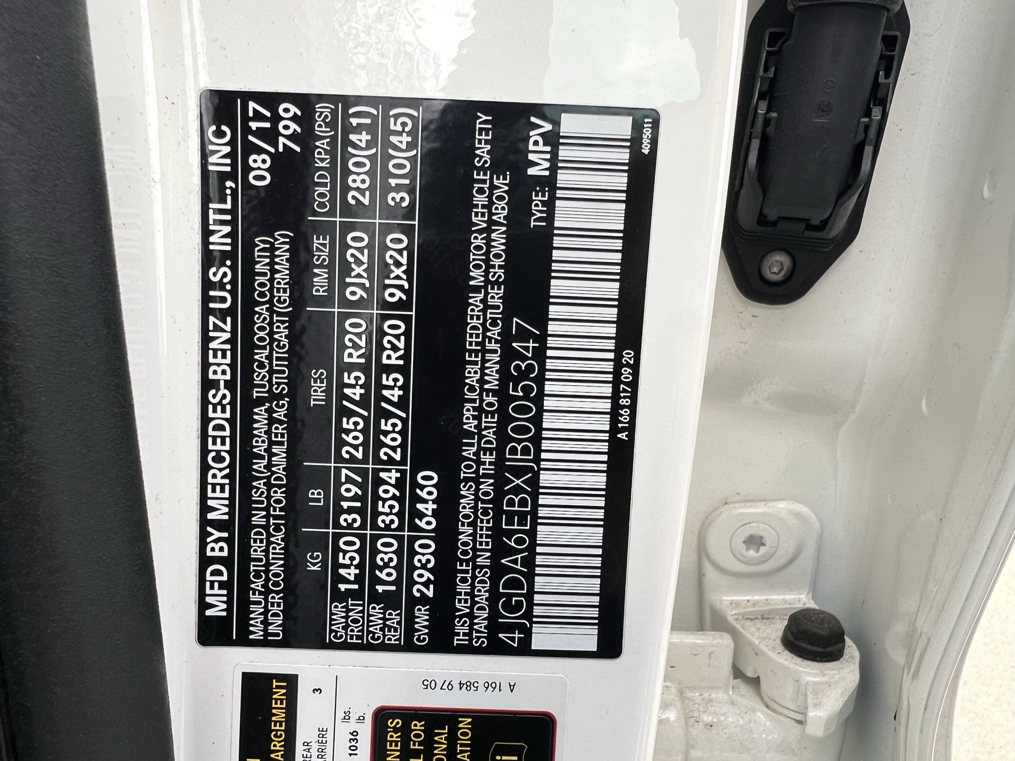 Used 2018 Mercedes-Benz GLE 43 AMG 4MATIC image 37