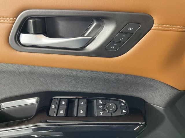 New 2026 Nissan Pathfinder Platinum image 31