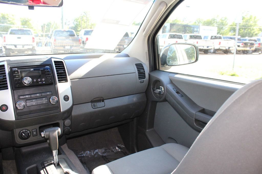 Used 2009 Nissan Xterra S AWD/4WD image 15