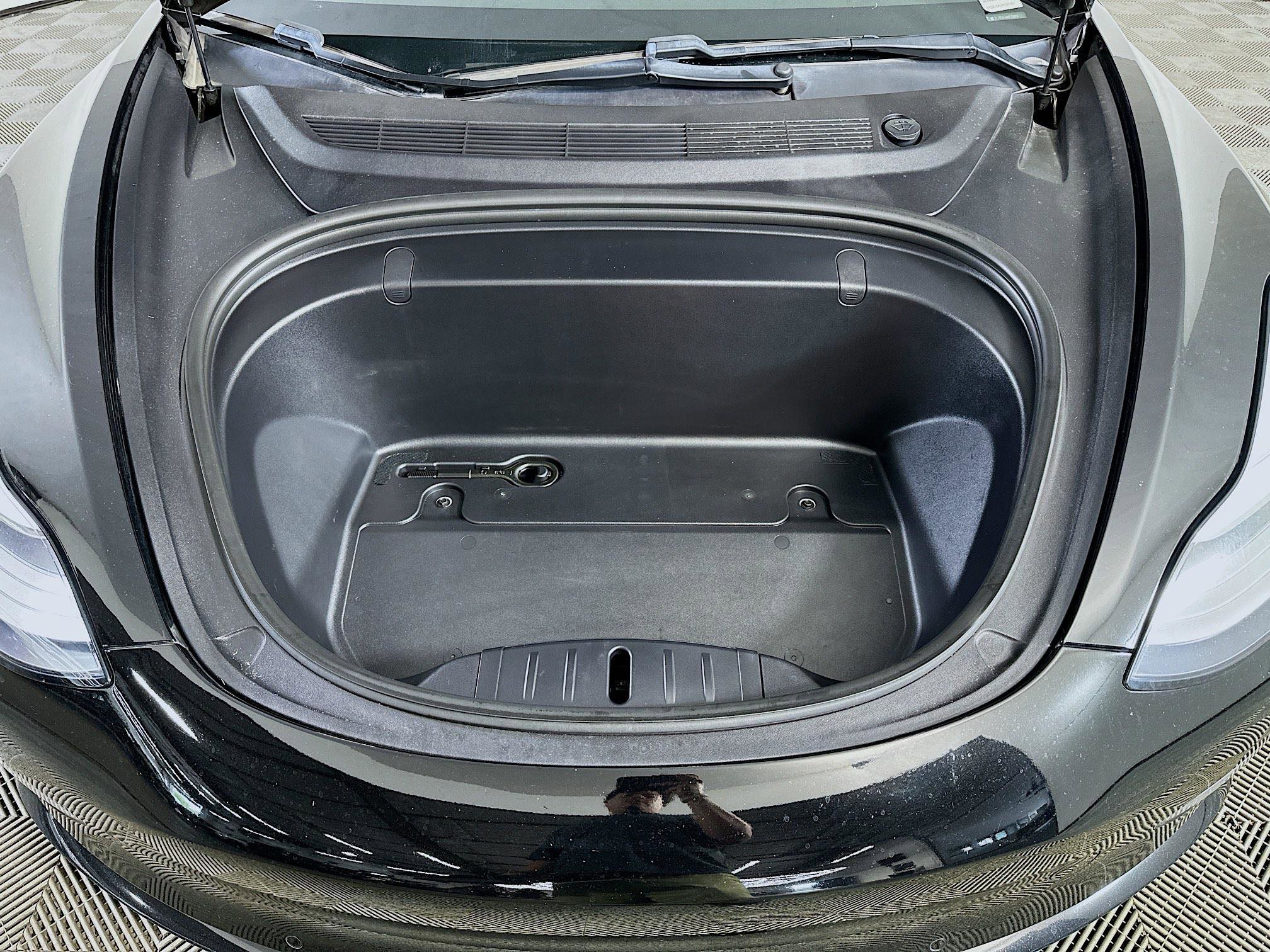 Used 2019 Tesla Model 3 Long Range image 32