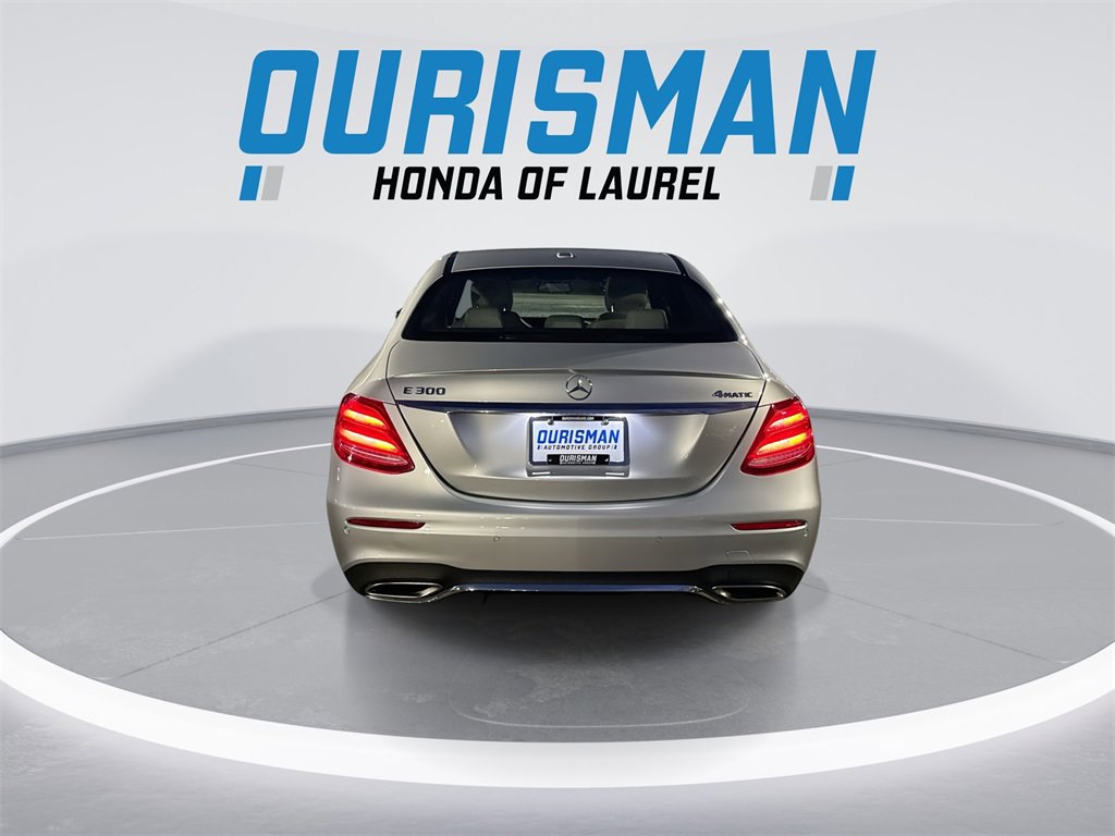 Used 2018 Mercedes-Benz E 300 4MATIC image 7