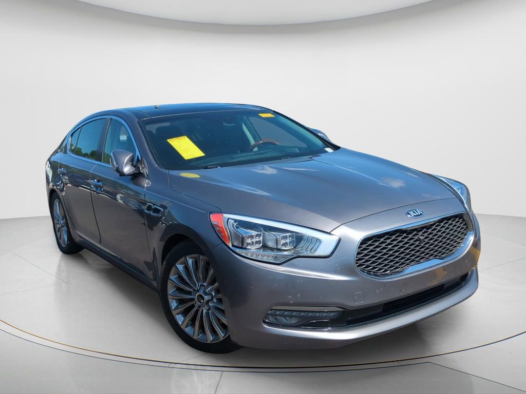Used 2015 Kia K900 Luxury w/ VIP Package (Discontinued) RWD image 3