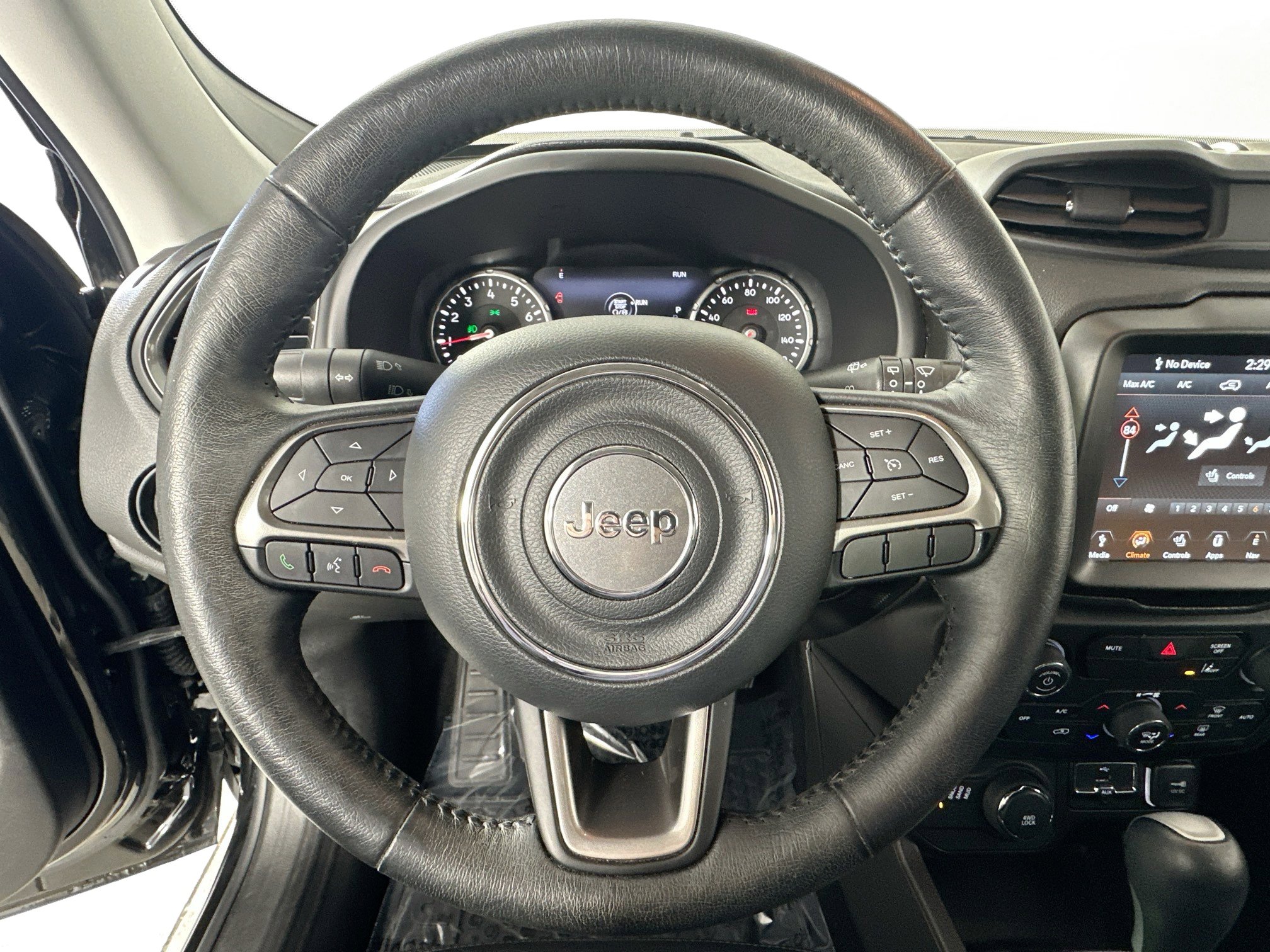 Used 2022 Jeep Renegade Limited image 11