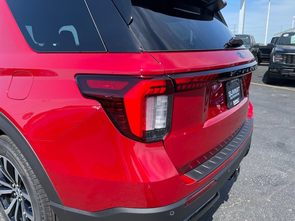 New 2026 Ford Explorer ST-Line AWD/4WD image 34