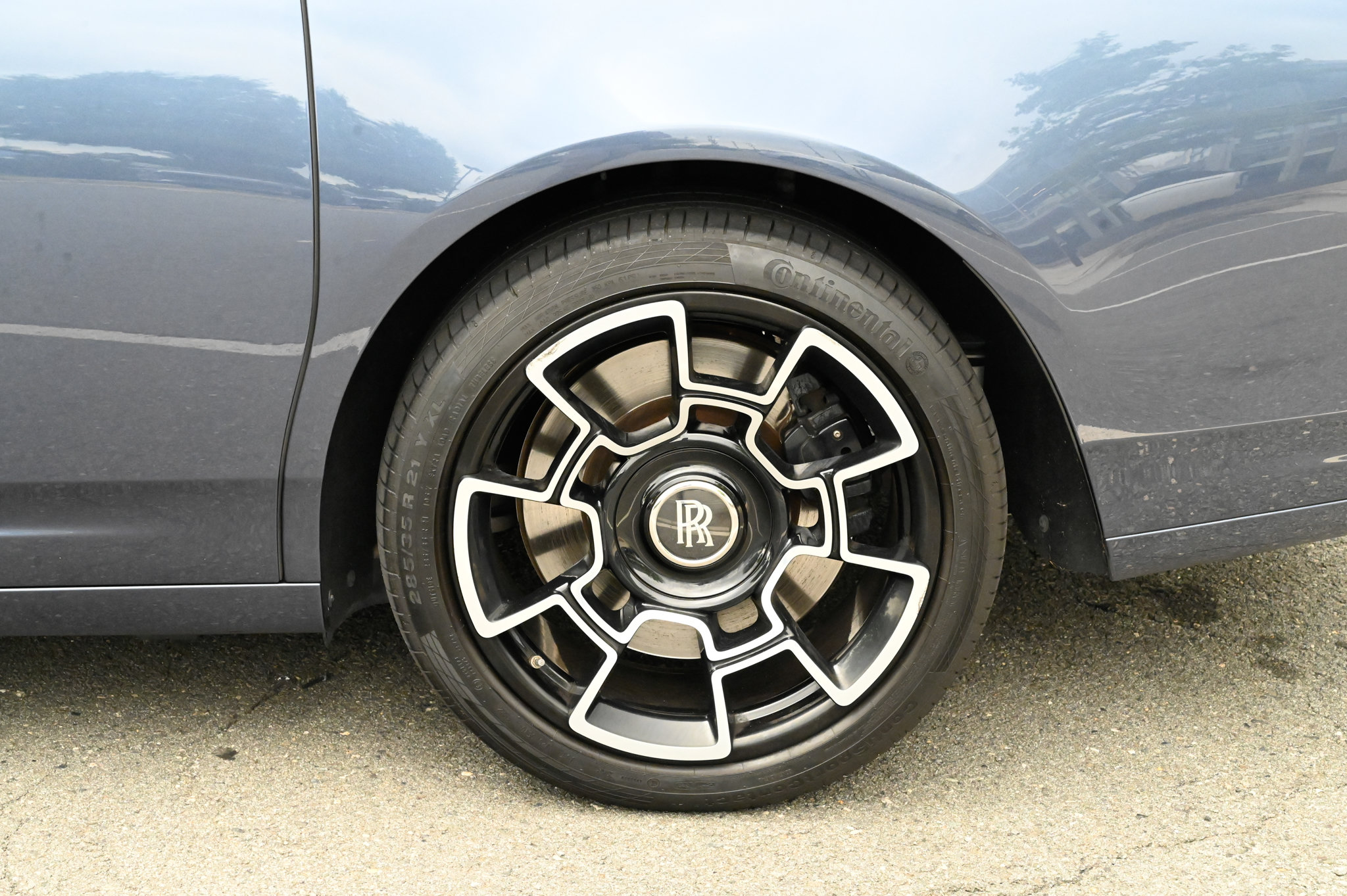 Used 2018 Rolls-Royce Ghost RWD image 10