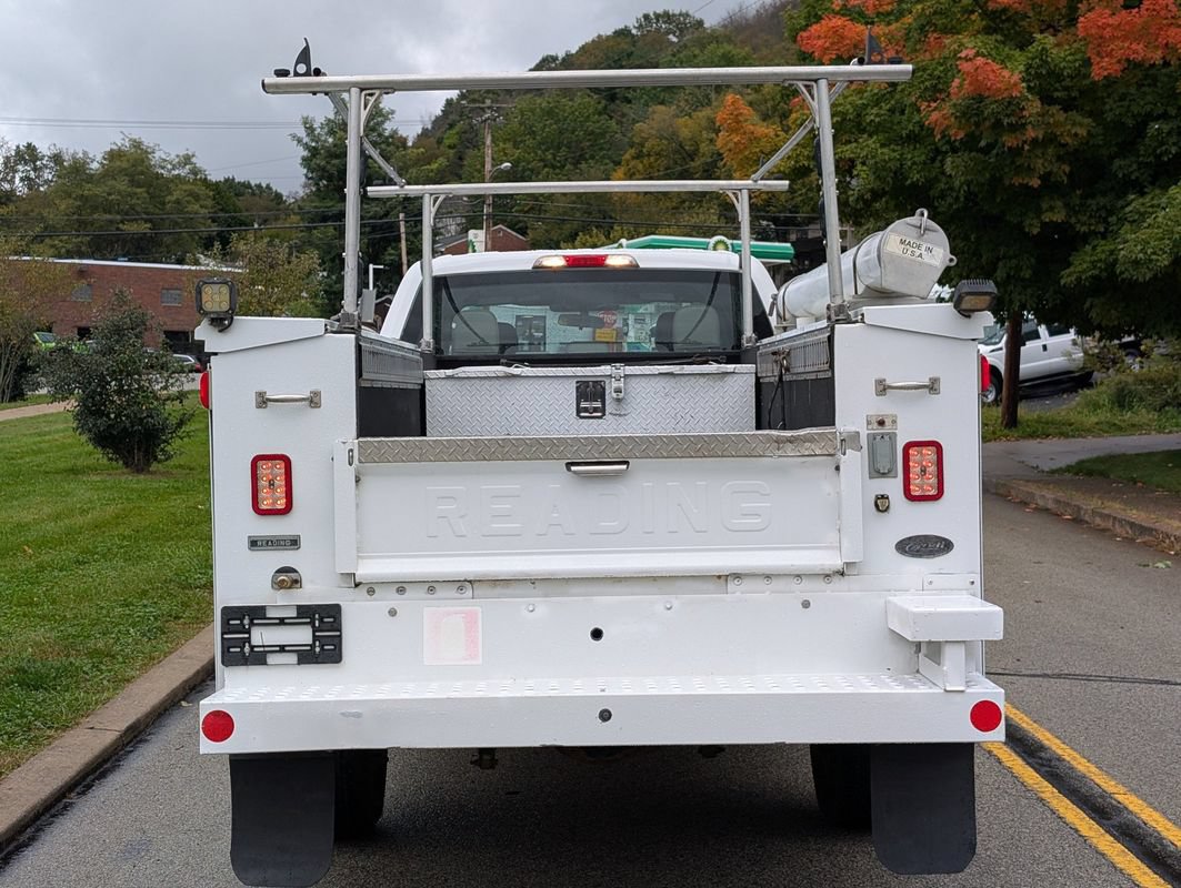 Used 2019 Ford F250 XL w/ Power Equipment Group AWD/4WD image 8