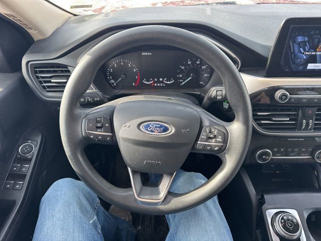 Used 2020 Ford Escape SE image 7